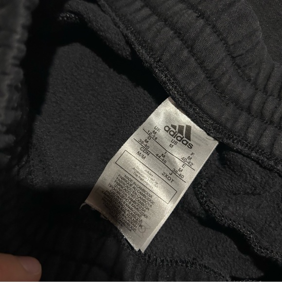 Adidas sweatpants - Picture 3 of 3